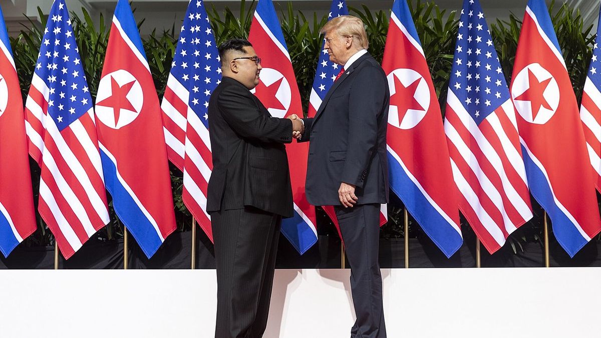Trump chce během asijské cesty mluvit s Kim Čong-unem i Si Ťin-pchingem